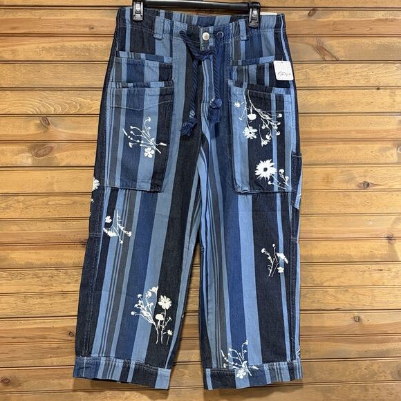 Free People We The Free Cove Crop Pull On Jeans Size Small Button Fly Beach Boho - Picture 2 of 16